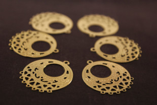 Филигранные элементы круг с отверстием 6 шт под золото